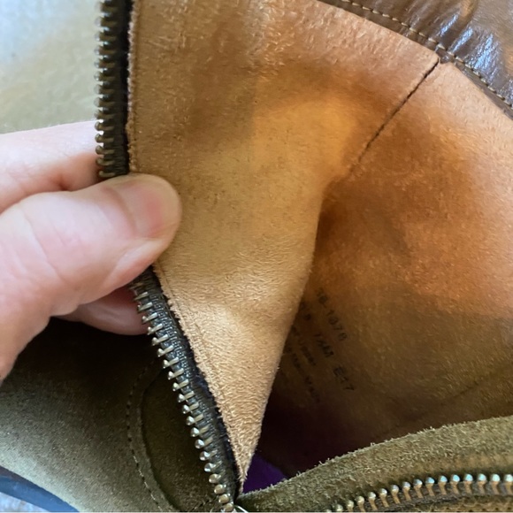 Trask waterproof Madison boot in olive suede EUC - Picture 4 of 12